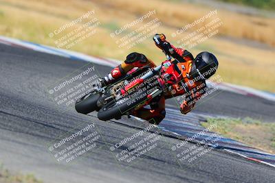 media/Aug-13-2023-CRA (Sun) [[1cfc37a6fb]]/Race 4 400 Superbike/Race/